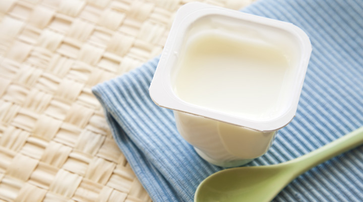 Tub of yoghurt