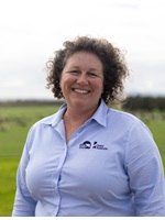 Fiona Jones - Dairy Training Officer - Dairy Australia